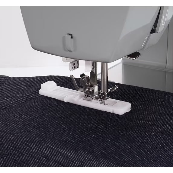 SINGER® 4432 Heavy Duty Mechanical Sewing Machine